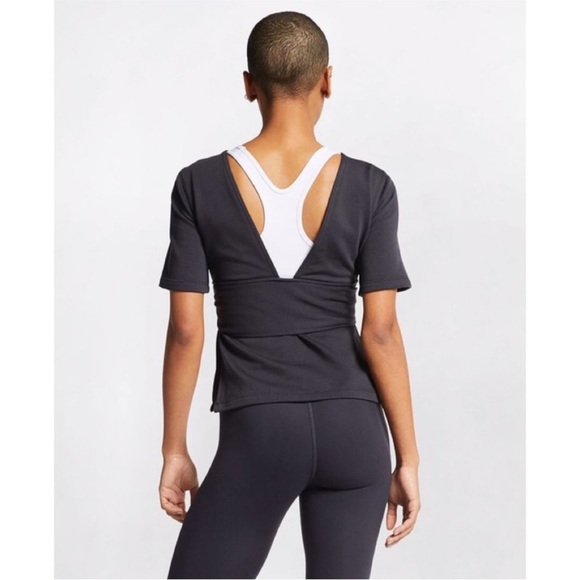 Nike Studio Dri-Fit Short Sleeve Yoga Tie Top Medium - Picture 7 of 8